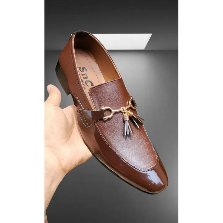 SnC%20Fashion%20Hub%20%7C%20Shoes%20for%20Men%20%7C%20Boys%20Formal%20Shoes%20-%20Shoes%20for%20Men%20-%20Image%203