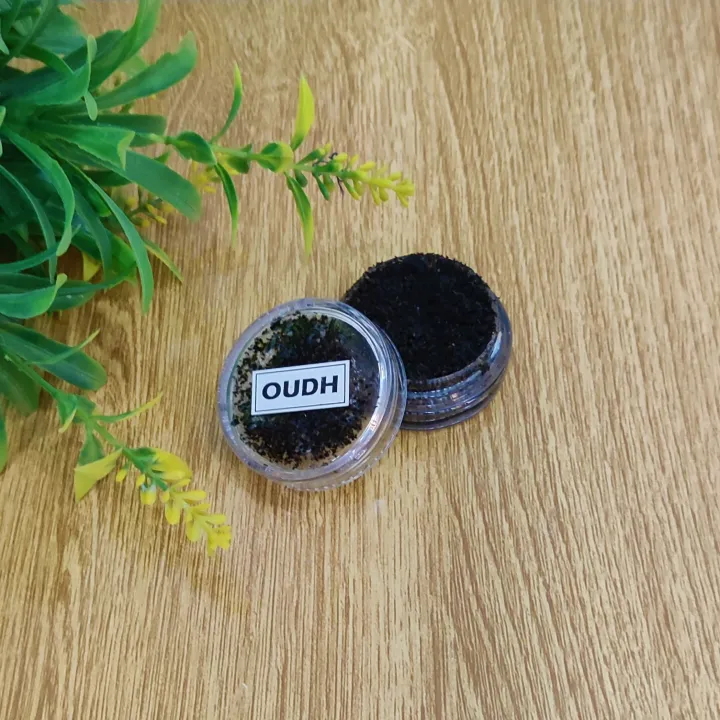 Bakhoor%20Incense%20Powder%20-%20Oudh%20/%20Agar%20Wood%20Fragrance%20%7C%206%20gram%20Approx.%20-%20Image%202