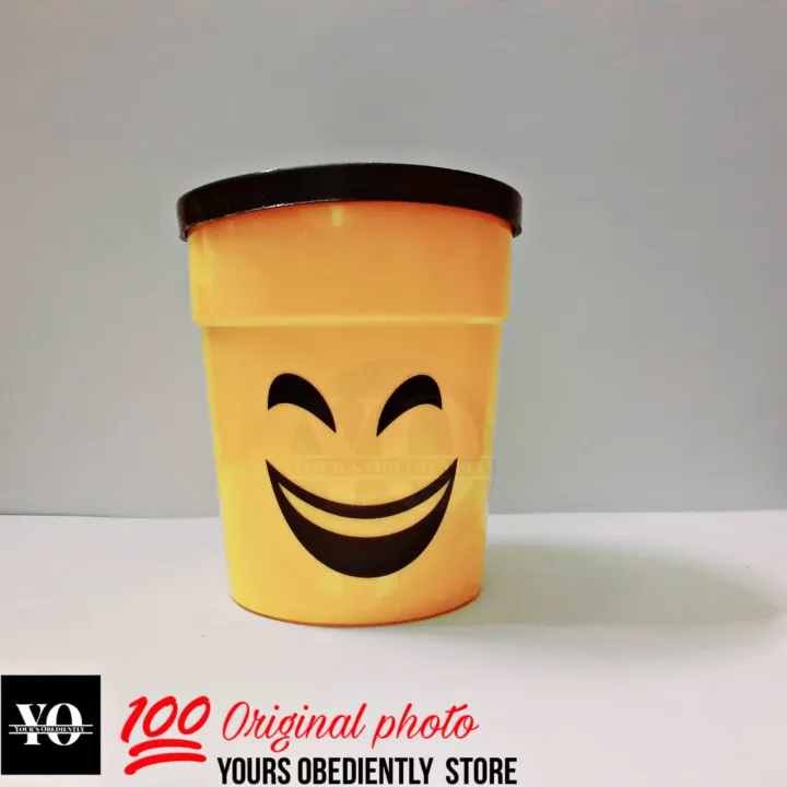 Creative%20emoji%20expression%20Glass%20plastic%20Glass,%20Plastic%20Glass%20with%20Straw,%20Water%20Glass%20Juice%20Cup,%20Disposable%20Plastic%20Juice%20Glass,%20plastic%20Glass%20with%20Straw%20For%20Water%20,Juices,%20New%20Happy%20Emoji%20Glass%201%20pc%20-%20Image%203