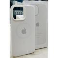 Silicone Case with MagSafe iPhone 14 Pro Max - White. 