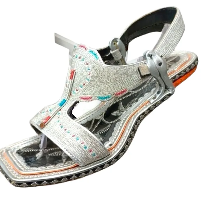 TILLA%20Wali%20CHAPPAL%20FOR%20MEN,%20TILA%20KHERI,%20TRADITIONAL%20TILLA%20CHAPPAL,%20PURE%20LEATHER%20TILLA%20CHAPPAL%20FOR%20MEN,%20ORIGINAL%20LAWA,%20KAREEM%20SHOES%20STORE,%20HANDMADE%20TILLA%20CHAPPAL%20-%20Image%204