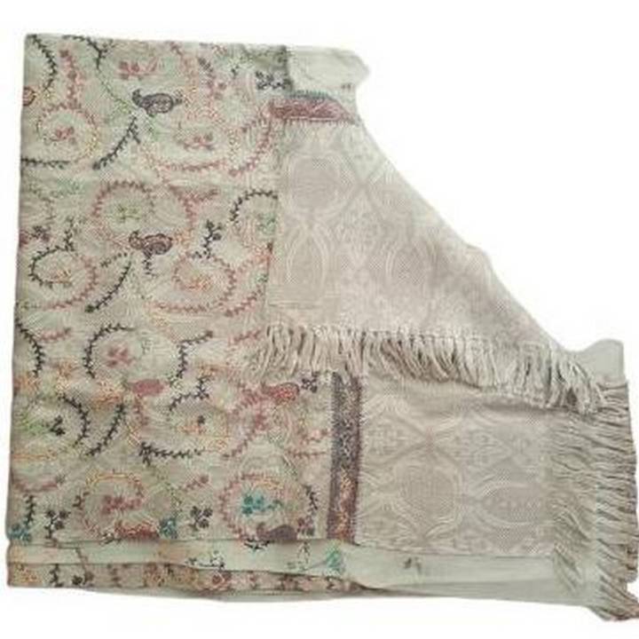 Unique And Stylish Kashmiri Shawl For Women
