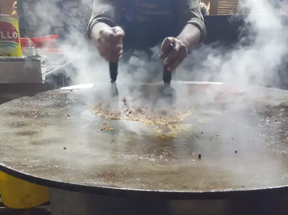 takatak%20(katakat)%20spoon%20in%20iron%20use%20to%20make%20chicken%20Tawa%20%20Tawa%20qeema%20and%20different%20more%20recipes%20heavy%20quality%20use%20in%20restaurant%20-%20Image%206