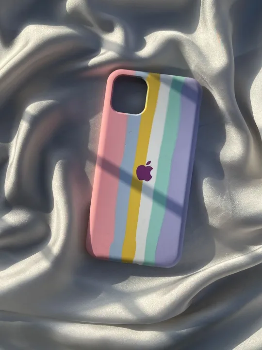 Iphone%2011%20Pro%20Official%20Soft%20Silicon%20Case%20-%20Official%20Case%20-%20Image%205
