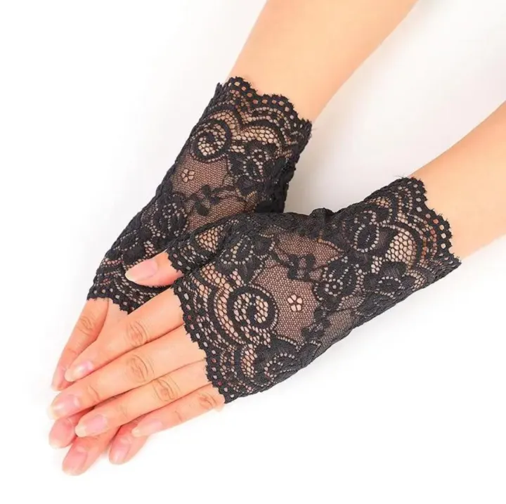 New%20Women%20Short%20Fingerless%20Lace%20Gloves%20Ladies%20Half%20Finger%20Fishnet%20Mittens%20Elegant%20Short%20Driving%20Gloves%20-%20Image%203