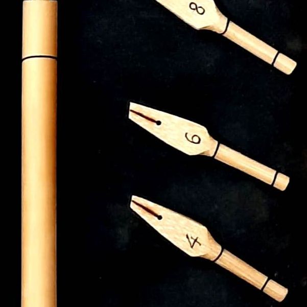 5-in-1%20Detachable%20Tomar%20Qalam%20gift%20set%20for%20Urdu%20,Arabic,%20Persians%20Calligraphy%20(2-10mm)%20-%20Image%202