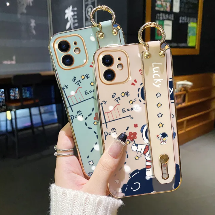 YIWESAN%20For%20Realme%20Narzo%2050i%20Case%20With%20Wristband%20New%20Design%20Phone%20Case%20For%20Girl%20Women%20Thin%20Pattern%20Fashion%20Astronaut%20Shockproof%20Plating%20Silicone%20Casing%20Full%20Cover%20SoftCase%20Protection%20Cases%20-%20Image%204