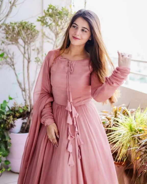 STITCHED%20%7C%20READY%20TO%20WEAR%20%7C%20WOMEN%20DRESS%20%7CDouble%20Layered%20Border%20Front%20&%20Back%20Lace%20work%20Long%20Flare%20Maxi%20With%20Dupatta%203Pcs%20Suit%20For%20Women%20By%20Sultan%20-%20Image%207