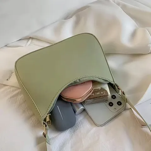 Korean%20Style%20luxury%20Shoulder%20Bag%20for%20Women%20Crescent%20Underarm%20%20Female%20Casual%20Vintage%20Hobos%20bag%20-%20Image%205