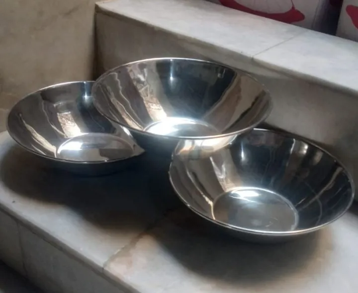 Large%203%20Pcs%20Tasra%20Pyali%20Steel%20Katori%20Deep%20Bowls%208%20inches%20250ml%20-%20Image%204