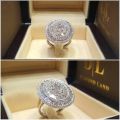 White sapphire round diamond ring Europe and the United States bride romantic engagement wedding ring jewelry. 