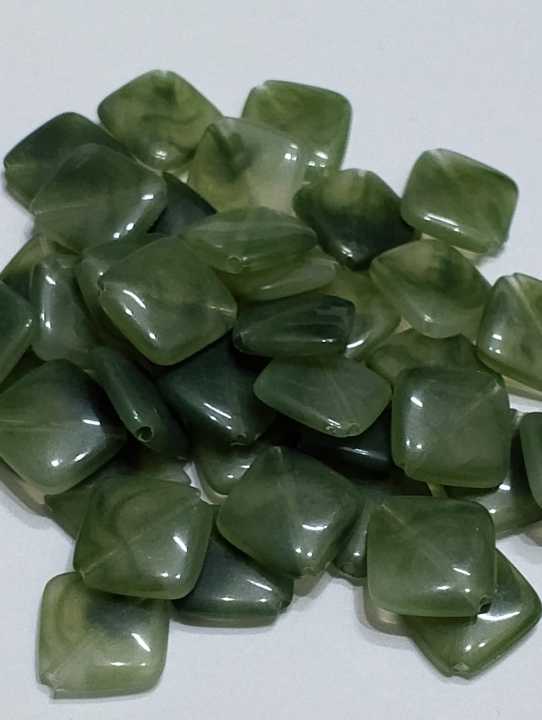 Square%20Chips%20Plastic%20Beads%20for%20DIY%20Crafts%20-%20Pack%20of%2040gms%20-%20Ideal%20for%20DIY%20Jewelry%20Making,%20Jewelry,%20and%20Dress%20Accessories.%20-%20Image%209