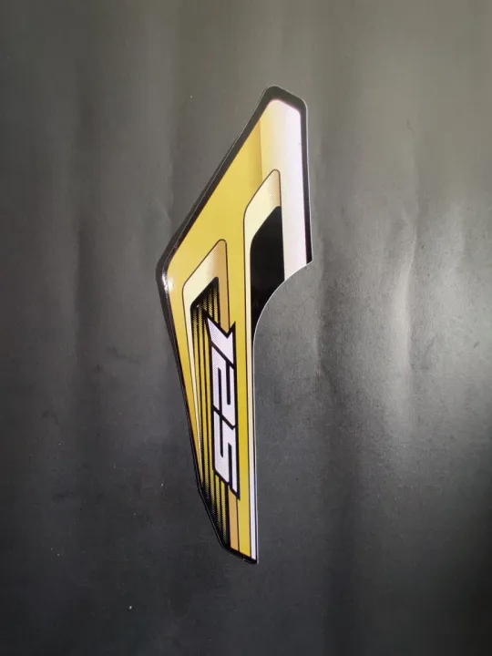 Honda%20CG125%202026%20Stickers%20%7C%20Golden%20Edition%20%20(Red%20&%20Black)%20%7C%20Complete%20Tank%20&%20Side%20Cover%20Set%20%7C%20New%20Model%20Design%20-%20Image%206