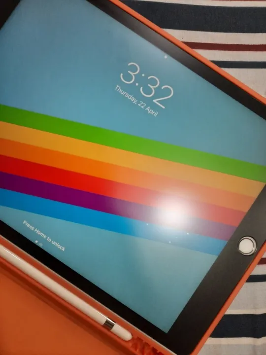 Compatible%20With%20%20iPad%20Air%20/%20Air%202%20Screen%20Matte%20Ceramic%20Protector%20-%20Image%203