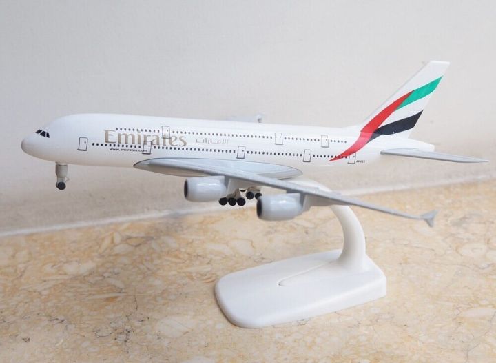 Airline%20Model%20Emirates%20A380%20model,(%2020cm,%20long)%20metal%20with%20stand,%20wheel%20aircraft%20model%20Airplane%20model%20-%20Image%208
