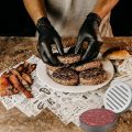 Non-Stick Hamburger Press Burger Maker with 100 Wax Discs, Ideal for BBQ. 