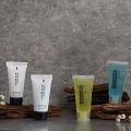 Hotel disposable toiletry set, carton cardboard, card, box, disposable toothbrush, shampoo, toothbrush, comb, hotel supplies. 