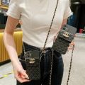 European and American style for VIVO Y16 mobile phone case Y77 small fragrance V25 leather card wallet Y33S crossbody rope. 
