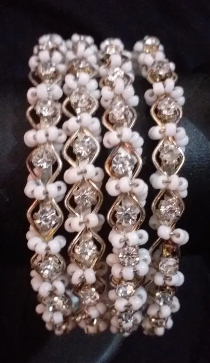 New%20Design%20for%20women%20-%20Bangles%20for%20girls%20-%20Image%203