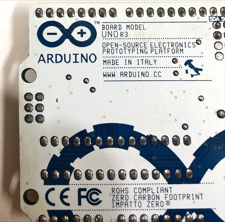 Arduino%20UNO%20-%20Image%205