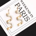 New Trend High Quality Twist Design Golden colour Earrings for Events. 
