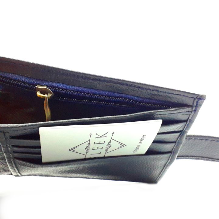 Premium%20Milled%20Leather%20Wallet%20-%20%20Men's%20-%20%20Cash%20&%20Card%20Wallet%20With%20Zipper%20-%20V%2075%20-%20Wallet%20for%20Men's%20-%20Image%205