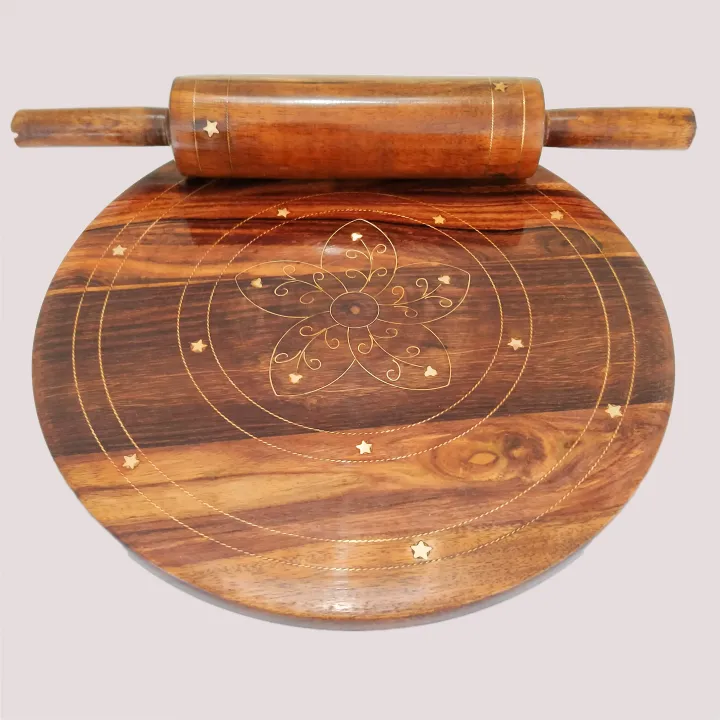 Chakla%20Belan%20-%20Chakna%20Belna%20-%20Set%20with%20Brass%20Work%20-%20Bread%20Rolling%20Board%20and%20Rolling%20Pin,%20Chakla%20Belna%20-%20Image%202