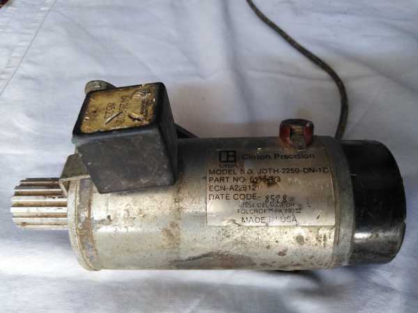 Motor%20Permanent%20Magnet%20DC%20Motor%20%20With%20Encoder%20and%20Mounting%20Stand%20(Voltage%20:%2024DC),%20(Approx,%20RPM%201000)%20%20USED%20-%20Image%203