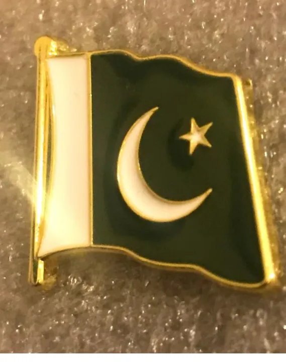Pakistan%20Flag%20Lapel%20pin%203d%20Recessed%20by%20Saariyas%20-%20Image%203