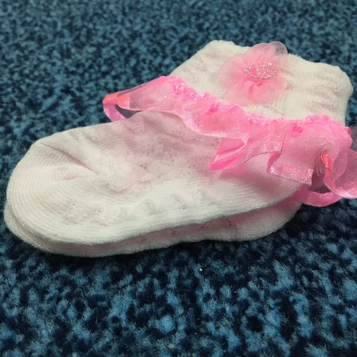 Pack%20of%203%20Baby%20Frilly%20Socks%20for%20Girl%20-%20Cotton%20-%20Multicolour%20for%20New%20Born%20to%2012%20Months%20Babies%20-%20Image%206