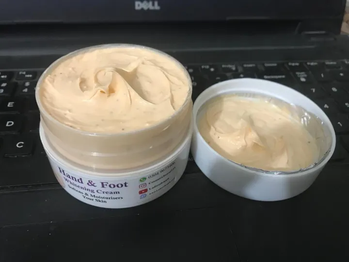 HAND%20AND%20FEET%20WHITNING%20CREAM%20-%20Image%203