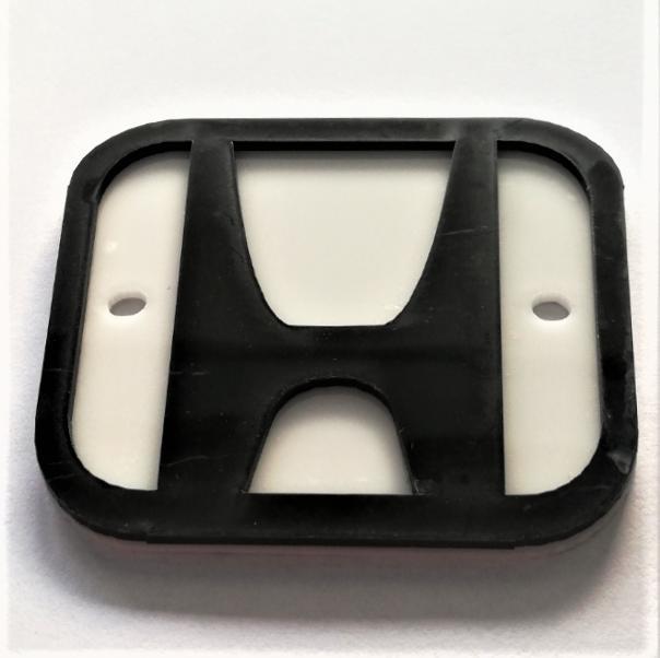 Honda%20monogram%20Plastic%20Front%20Logo%20for%2070%20and%20125cc%20Universal%20Black%20and%20White%20-%20Image%203