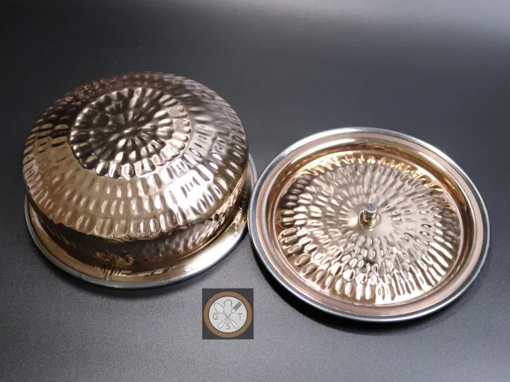 Copper%20Stainless%20Steel%20Serving%20Dish%20-%207inch%20Handi%20(900ml%20Capacity)%20-%20Image%203