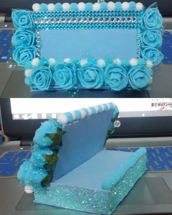 Handmade%20Mobile%20Desktop%20Stand%20-%20Image%203