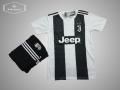 Golden store Football kit juventus. 