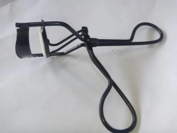 Eyelash%20Curler%20Stainless%20Steel%20-%20Image%204