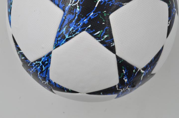 Football%20-%20Thermal%20Pasted%20-%20Waterproof%20-%20Size%205%20-%20Image%203