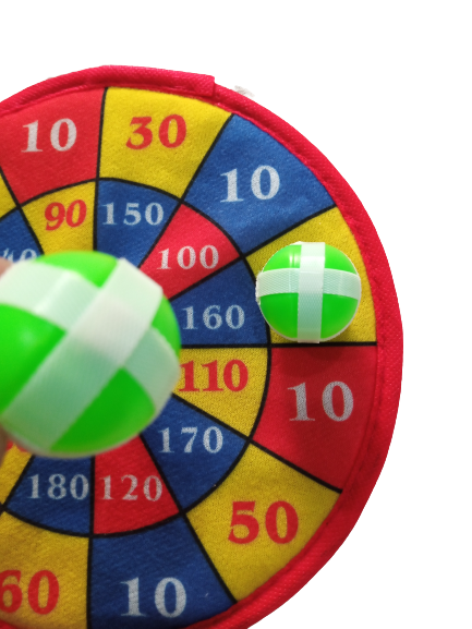 Kids%20Game%20Fabric%20Dart%20Board%20Set%20With%20Sticky%20Darts%20and%20Balls%20-%20Image%202