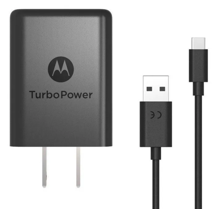 Motorola%20TurboPower%2015%20Mobile%20Wall%20Charger%20-%20Universal%2015w%20USB-C%20Cable%20-%20Image%203