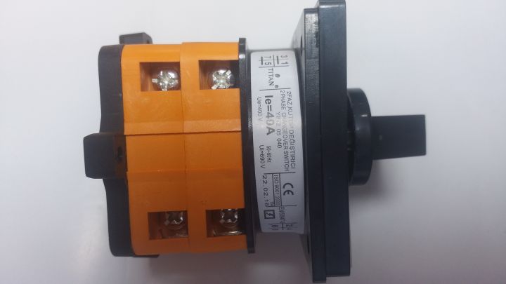 Change%20Over%20Switch%2032Amp%202Pole%20-%20Image%204