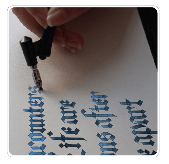 Calligraphy%20Pen%20Set%20Comic%20Dip%20Pen%20Set%20With%205%20Pcs%20Flat%20Nibs%20For%20Art%20Calligraphy%20Signature%20Writing%20Vintage%20Painting%20-%20Image%206