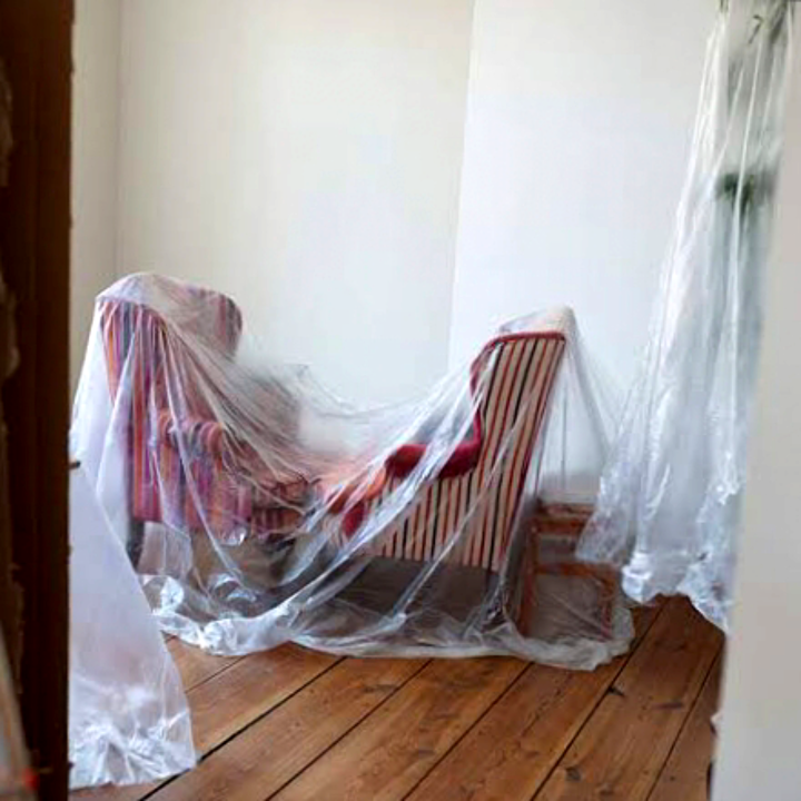 20%20%C3%97%2020%20Feet%20Large%20Polythene%20Plastic%20Dust%20Sheet%20Cover%20DIY%20Decorators%20Painting%20Decorating%20Pure%20Flexible%20Quality%20-%20Image%203