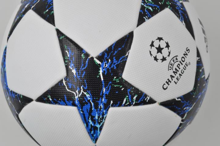 Football%20-%20Thermal%20Pasted%20-%20Waterproof%20-%20Size%205%20-%20Image%205